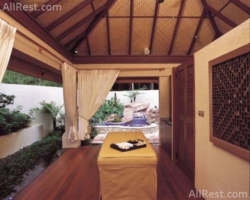 The Sentosa Resort & Spa 3